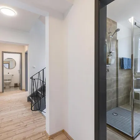 Alb Glueck 2 公寓 赫辛根